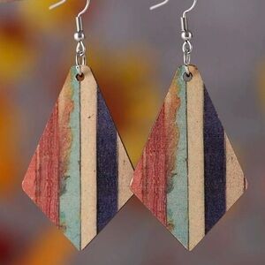 Color Block Geometric Drop Earrings